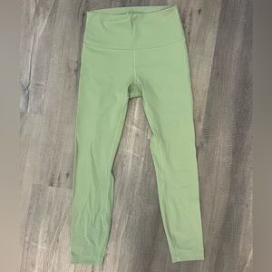 Lululemon wunder under leggings